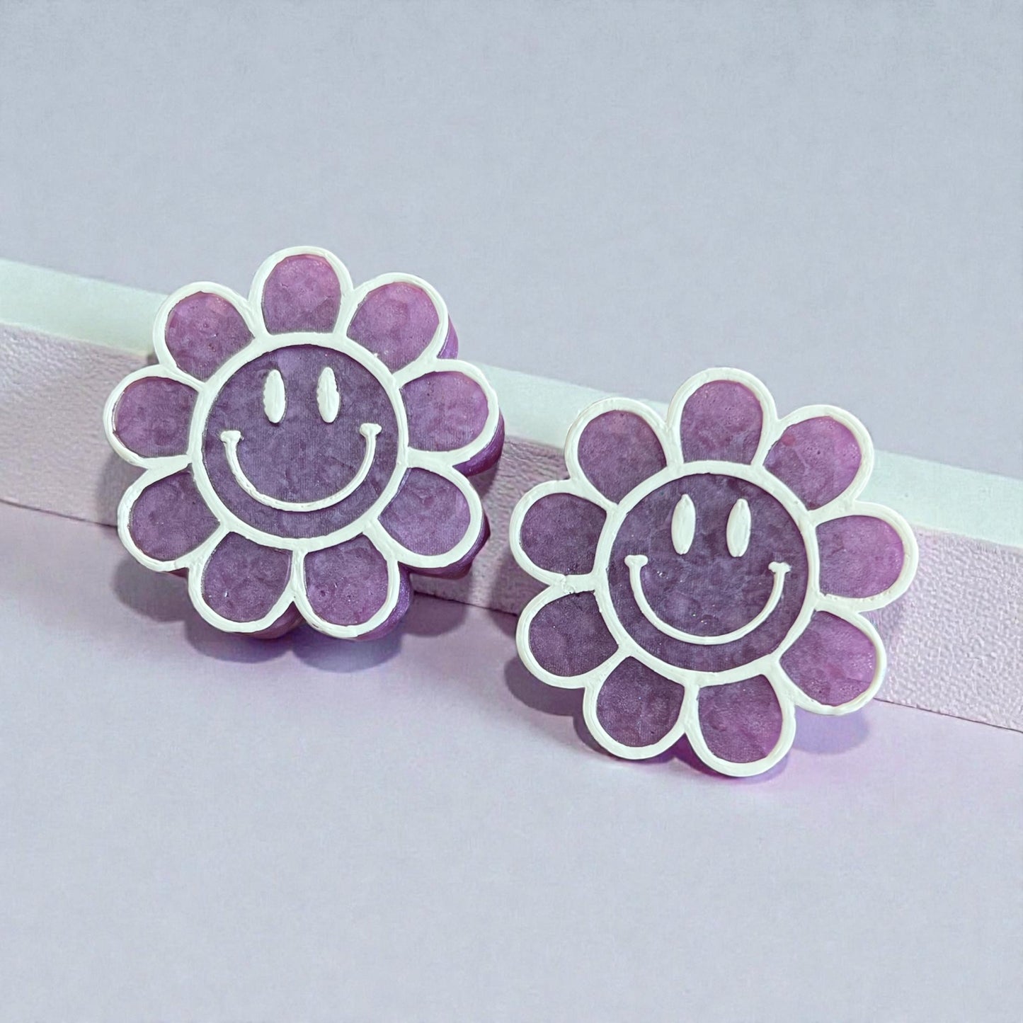 Smiley Flower Vents and Magnet - KD Lane